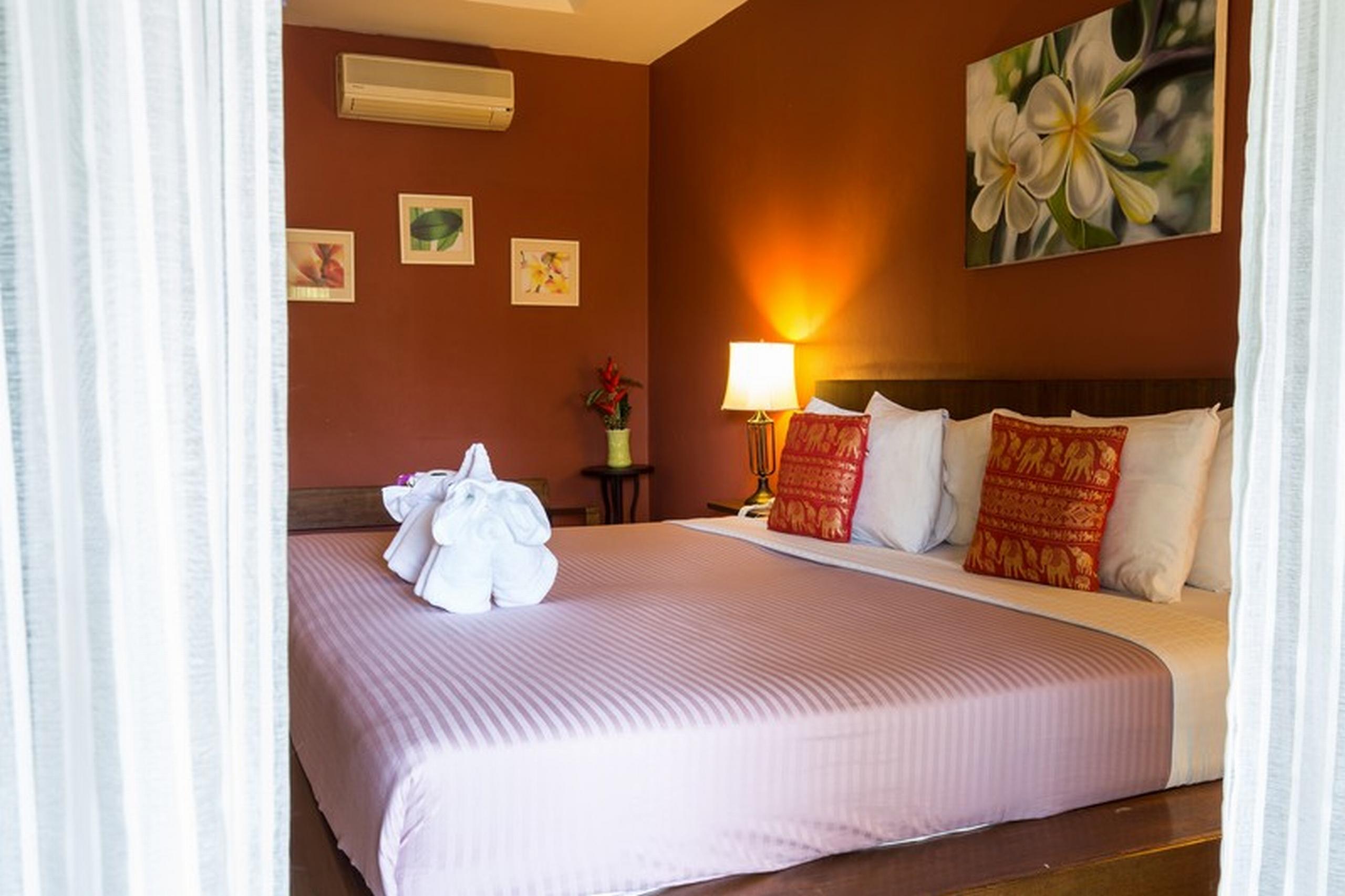 Lanna Dusita Riverside Boutique Resort Chiang Mai Bagian luar foto