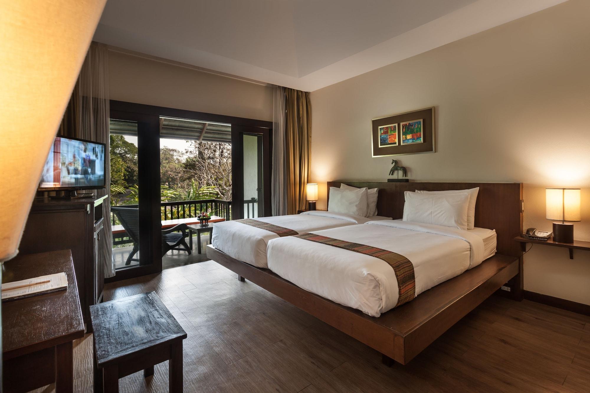 Lanna Dusita Riverside Boutique Resort Chiang Mai Bagian luar foto