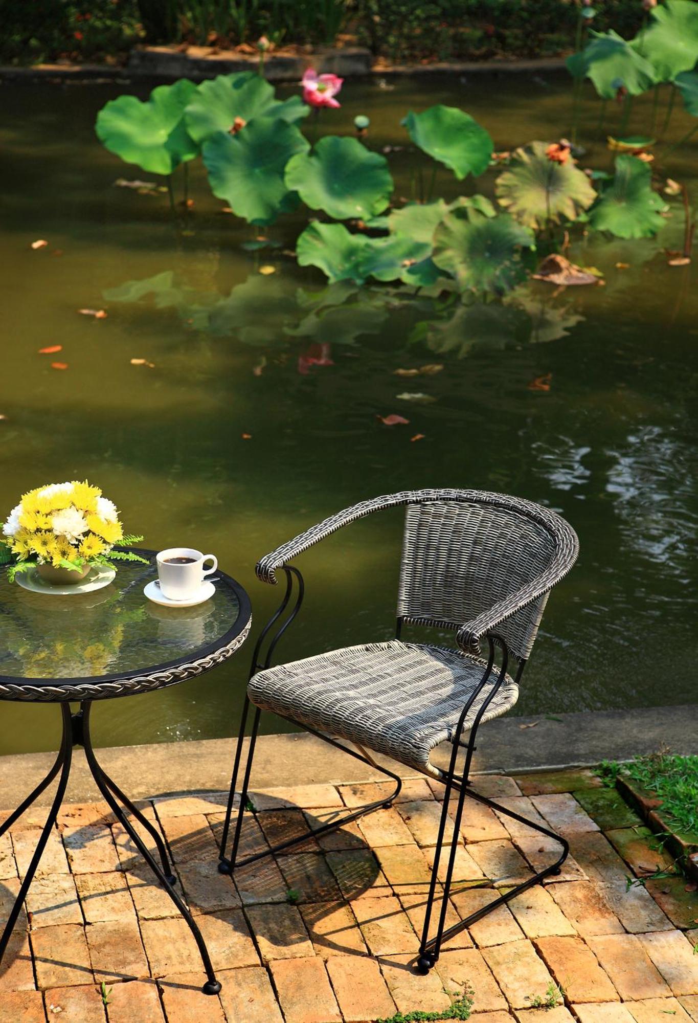 Lanna Dusita Riverside Boutique Resort Chiang Mai Bagian luar foto