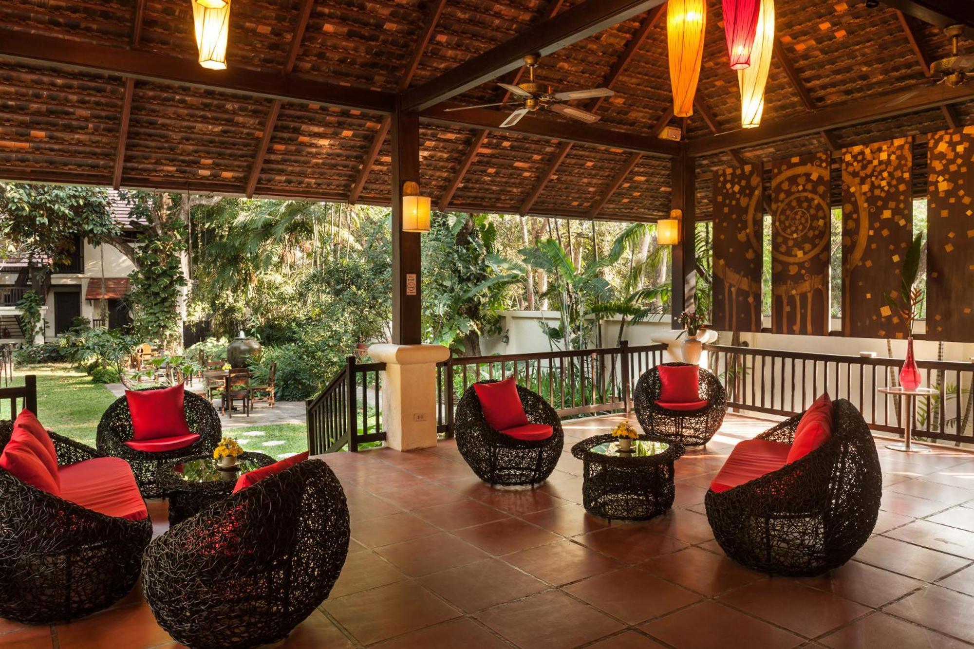 Lanna Dusita Riverside Boutique Resort Chiang Mai Bagian luar foto